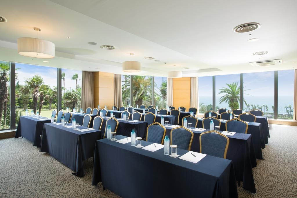 Seogwipo Kal Hotel Exterior photo Meeting room